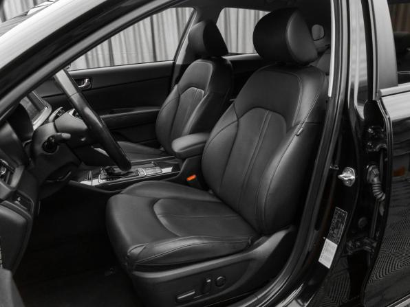 Kia K5 II с пробегом 2018 года, цена 1 740 000 рублей, 183271 км, седан, Автокод Объявления