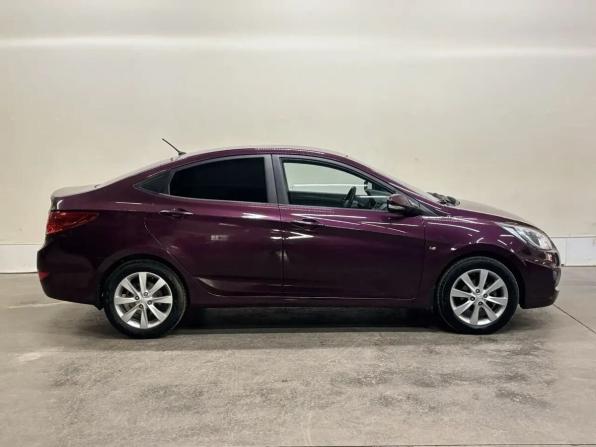 Hyundai Solaris I с пробегом 2012 года, цена 777 000 рублей, 156000 км, седан, Автокод Объявления