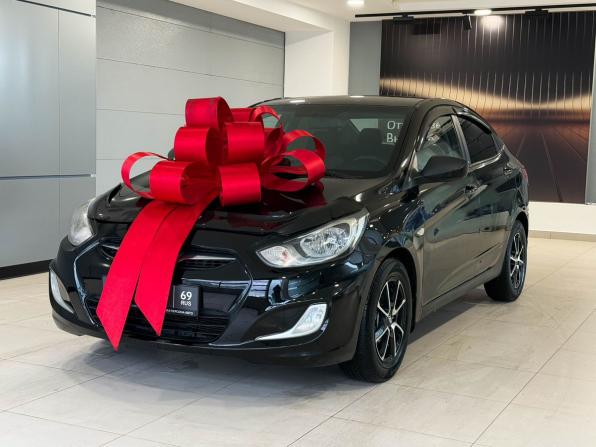 Hyundai Solaris I с пробегом 2013 года, цена 697 000 рублей, 267040 км, седан, Автокод Объявления