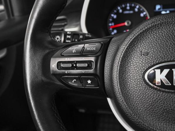 Kia Rio IV Рестайлинг с пробегом 2020 года, цена 1 548 000 рублей, 100228 км, седан, Автокод Объявления