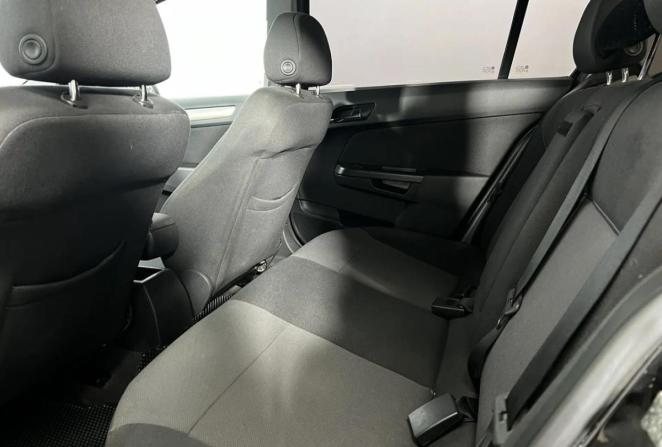Opel Astra H Рестайлинг с пробегом 2008 года, цена 390 000 рублей, 230320 км, седан, Автокод Объявления