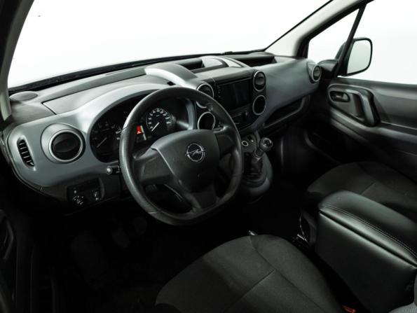 Opel Combo PCMA с пробегом 2021 года, цена 2 178 000 рублей, 36157 км, фургон, Автокод Объявления