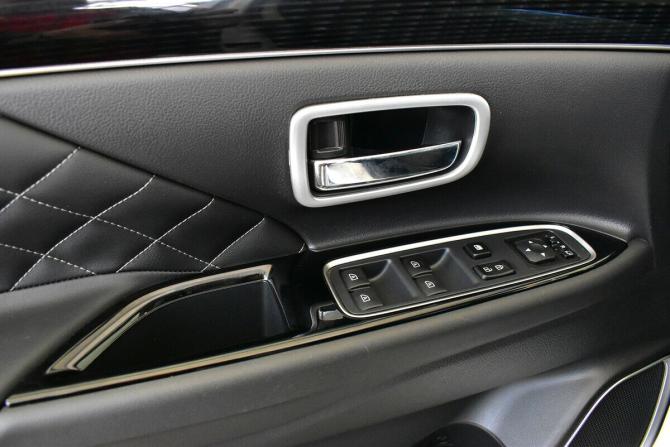 Mitsubishi Outlander III Рестайлинг 3 с пробегом 2022 года, цена 2 500 000 рублей, 59805 км, внедорожник, Автокод Объявления
