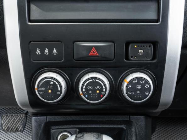 Nissan X-Trail II с пробегом 2010 года, цена 1 035 000 рублей, 224204 км, внедорожник, Автокод Объявления