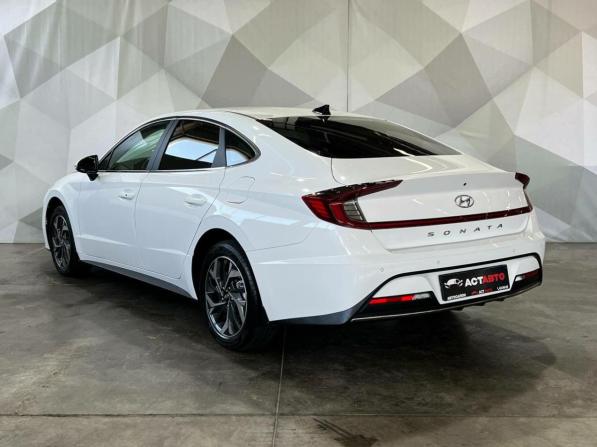 Hyundai Sonata VIII (DN8) с пробегом 2020 года, цена 2 250 000 рублей, 61247 км, седан, Автокод Объявления