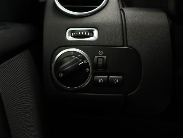 Land Rover Discovery IV с пробегом 2012 года, цена 1 749 000 рублей, 297405 км, внедорожник, Автокод Объявления