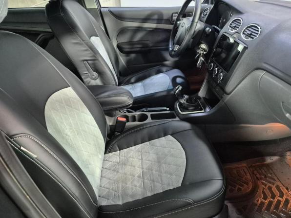Ford Focus II с пробегом 2006 года, цена 350 000 рублей, 334700 км, седан, Автокод Объявления