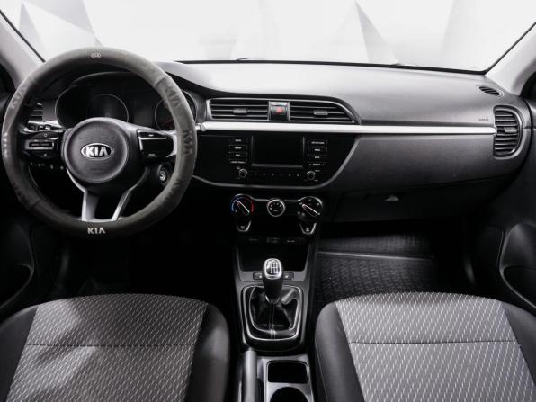 Kia Rio IV с пробегом 2019 года, цена 1 325 000 рублей, 118000 км, седан, Автокод Объявления