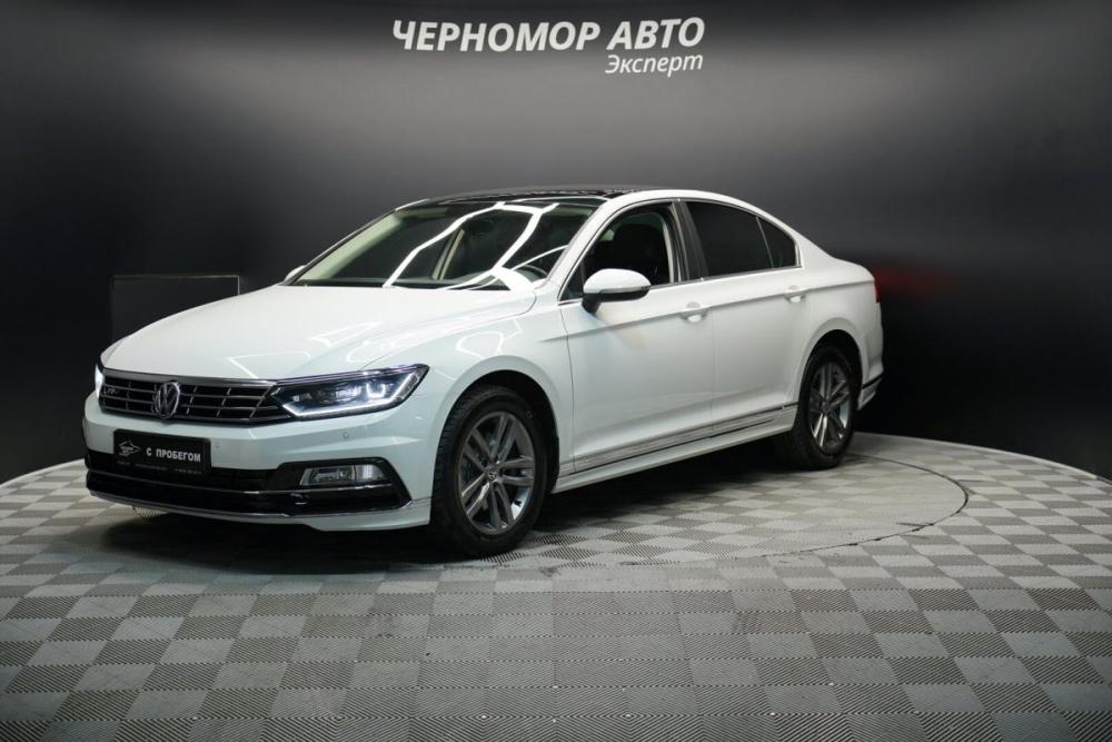 Volkswagen Passat B8 Крым  - изображение 1