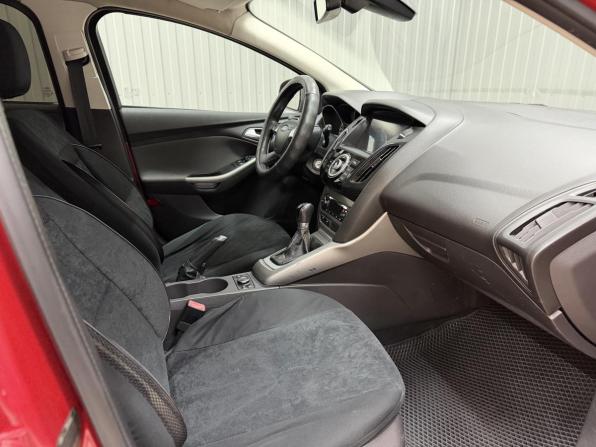 Ford Focus III с пробегом 2011 года, цена 670 000 рублей, 205050 км, хэтчбек, Автокод Объявления