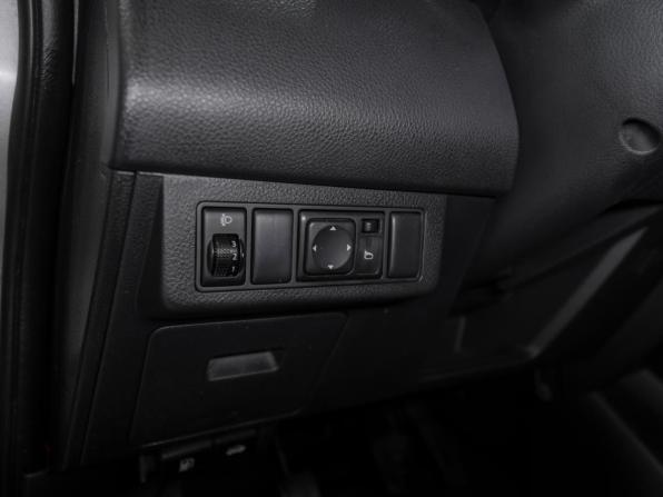 Nissan Tiida I с пробегом 2008 года, цена 595 000 рублей, 166414 км, хэтчбек, Автокод Объявления