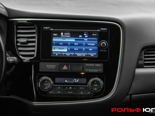 Mitsubishi Outlander III Рестайлинг 2 с пробегом 2016 года, цена 2 248 000 рублей, 27776 км, внедорожник, Автокод Объявления