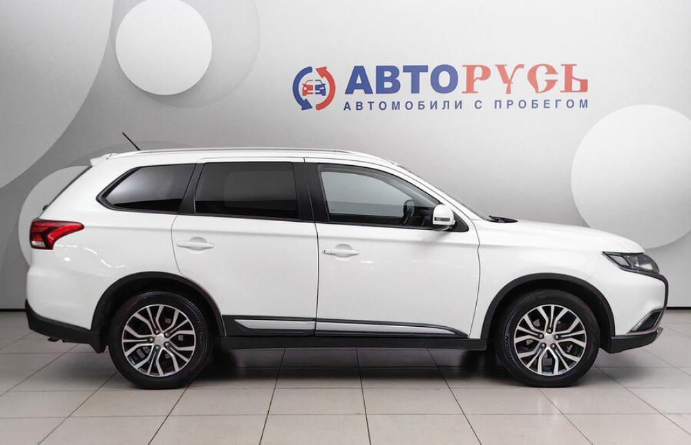 Mitsubishi Outlander III Рестайлинг 2 Подольск  - изображение 5