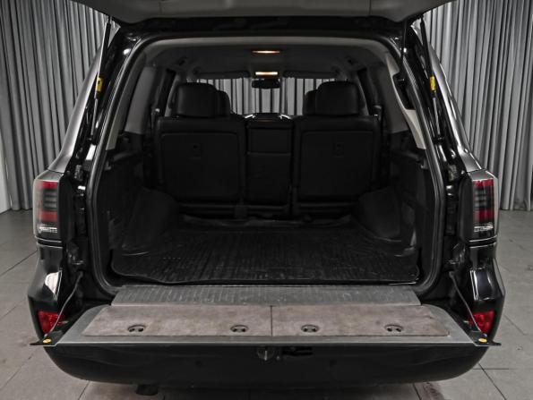 Toyota Land Cruiser 200 Series Рестайлинг 1 с пробегом 2013 года, цена 3 090 000 рублей, 296463 км, внедорожник, Автокод Объявления