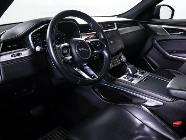 Jaguar F-Pace I Рестайлинг с пробегом 2021 года, цена 4 579 000 рублей, 113000 км, внедорожник, Автокод Объявления