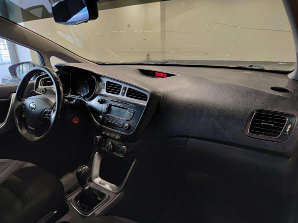 Kia Ceed II с пробегом 2014 года, цена 629 000 рублей, 377600 км, хэтчбек, Автокод Объявления