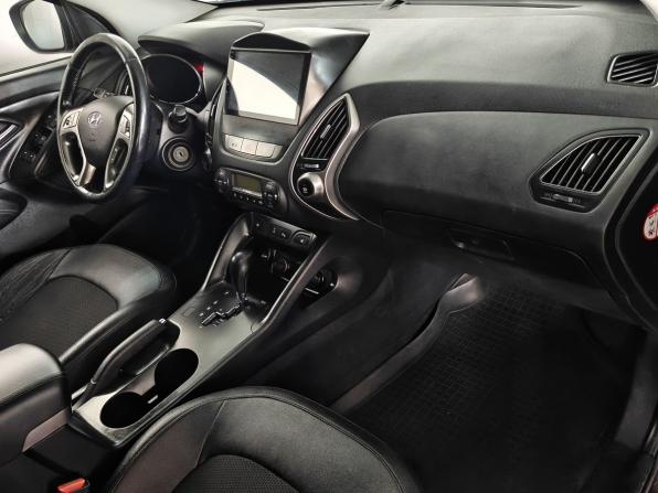Hyundai ix35 I Рестайлинг с пробегом 2014 года, цена 1 150 000 рублей, 230775 км, внедорожник, Автокод Объявления