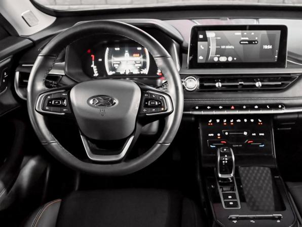 Xcite X-Cross 7 с пробегом 2024 года, цена 1 820 000 рублей, 32657 км, внедорожник, Автокод Объявления