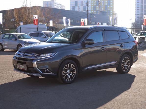 Mitsubishi Outlander III Рестайлинг 2 с пробегом 2017 года, цена 1 900 000 рублей, 186106 км, внедорожник, Автокод Объявления