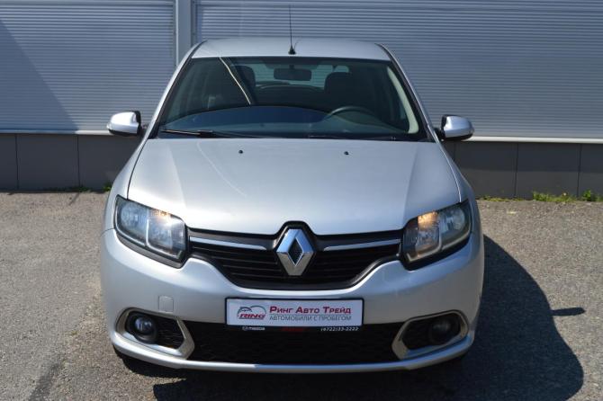 Renault Sandero II с пробегом 2016 года, цена 750 000 рублей, 194360 км, хэтчбек, Автокод Объявления