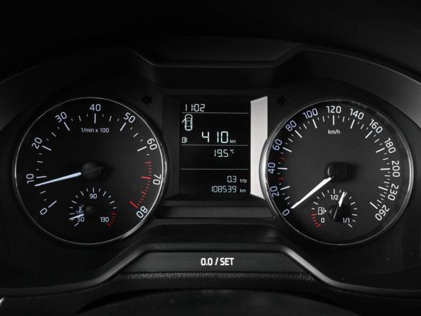 Skoda Octavia III (A7) Рестайлинг с пробегом 2017 года, цена 1 919 000 рублей, 108539 км, лифтбек, Автокод Объявления