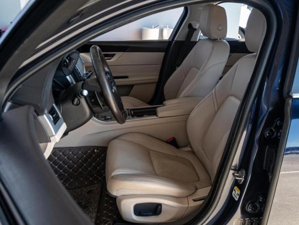 Jaguar XF II с пробегом 2016 года, цена 1 950 000 рублей, 219013 км, седан, Автокод Объявления