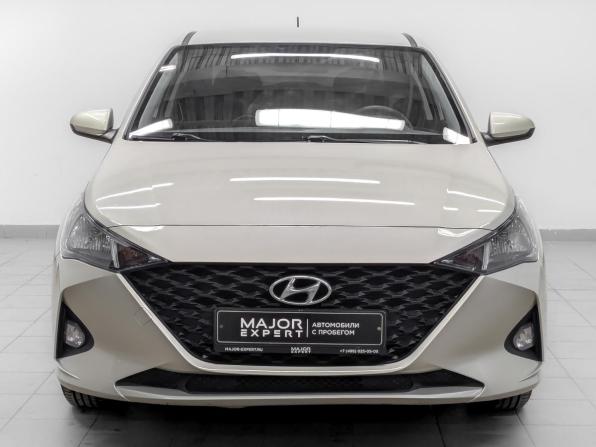 Hyundai Solaris II Рестайлинг с пробегом 2020 года, цена 1 415 000 рублей, 108965 км, седан, Автокод Объявления