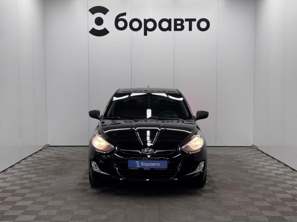 Hyundai Solaris I с пробегом 2014 года, цена 890 000 рублей, 175946 км, седан, Автокод Объявления