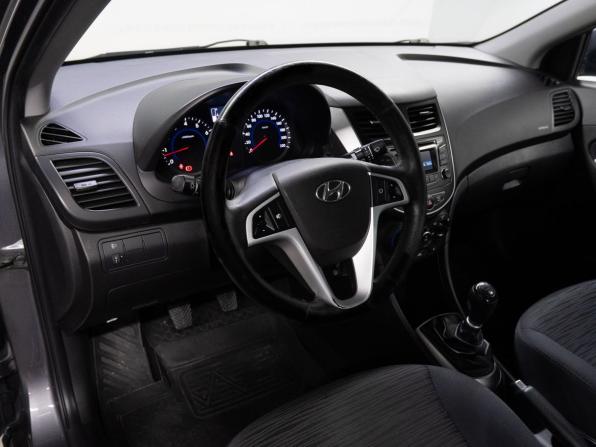Hyundai Solaris I Рестайлинг с пробегом 2015 года, цена 890 000 рублей, 103497 км, седан, Автокод Объявления