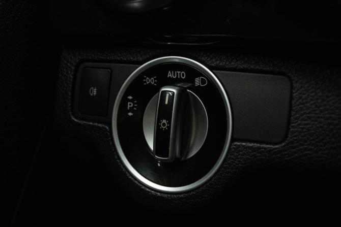 Mercedes-Benz GLK-Класс I (X204) Рестайлинг с пробегом 2012 года, цена 1 799 000 рублей, 203759 км, внедорожник, Автокод Объявления