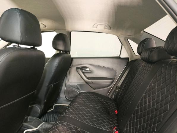 Volkswagen Polo V с пробегом 2012 года, цена 585 000 рублей, 240000 км, седан, Автокод Объявления