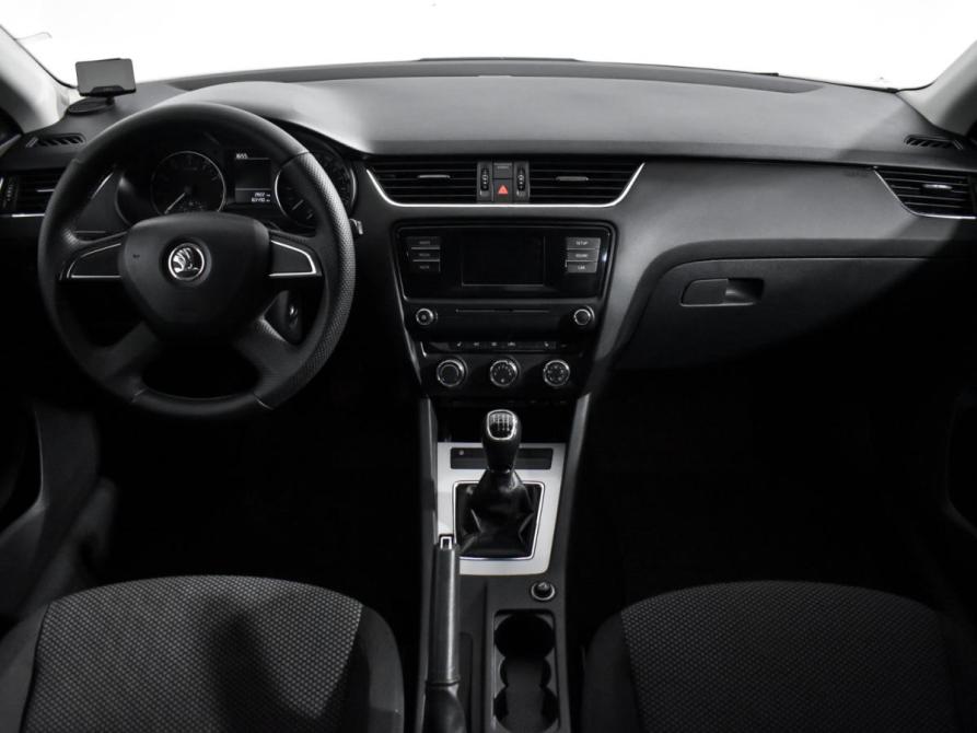 Skoda Octavia III (A7) Санкт-Петербург  - изображение 15