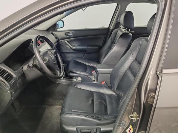 Honda Accord VII Рестайлинг с пробегом 2007 года, цена 735 000 рублей, 205559 км, седан, Автокод Объявления