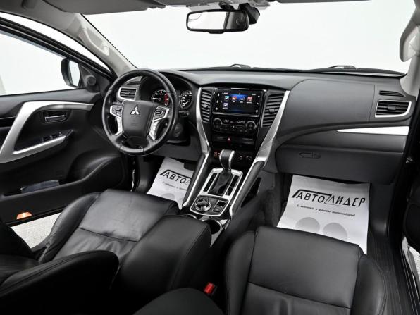 Mitsubishi Pajero Sport III с пробегом 2019 года, цена 1 989 000 рублей, 72912 км, внедорожник, Автокод Объявления