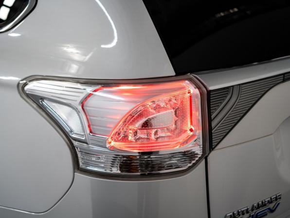 Mitsubishi Outlander III Рестайлинг с пробегом 2015 года, цена 1 849 500 рублей, 190736 км, внедорожник, Автокод Объявления