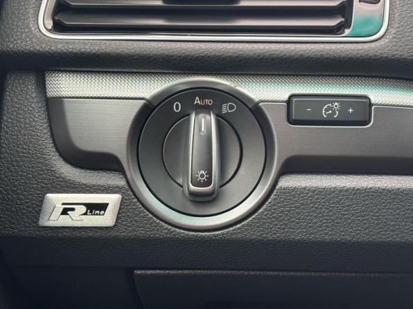 Volkswagen Passat (North America and China) I Рестайлинг с пробегом 2016 года, цена 1 689 000 рублей, 96517 км, седан, Автокод Объявления