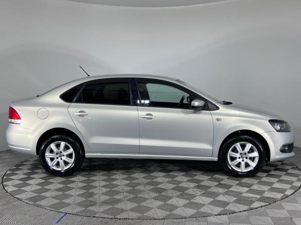 Volkswagen Polo V с пробегом 2013 года, цена 775 000 рублей, 146080 км, седан, Автокод Объявления