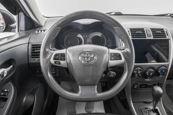 Toyota Corolla X (E140 E150) Рестайлинг с пробегом 2010 года, цена 949 000 рублей, 194000 км, седан, Автокод Объявления