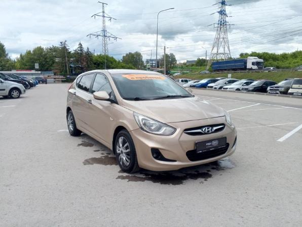 Hyundai Solaris I с пробегом 2013 года, цена 520 000 рублей, 254438 км, хэтчбек, Автокод Объявления