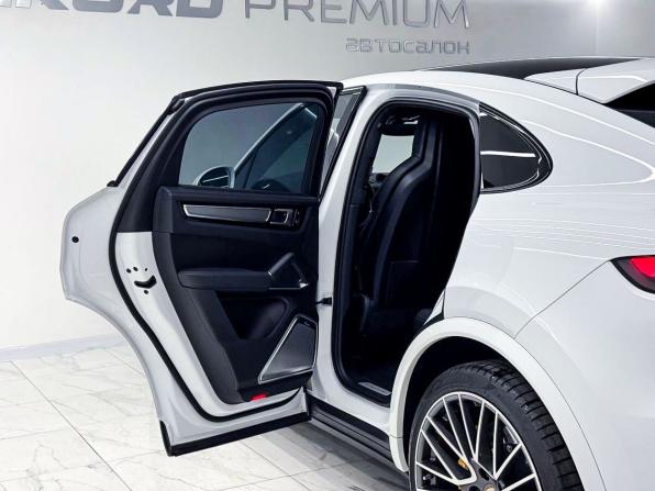 Porsche Cayenne III с пробегом 2019 года, цена 10 300 000 рублей, 64859 км, внедорожник, Автокод Объявления