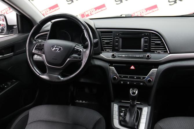 Hyundai Elantra VI (AD) с пробегом 2017 года, цена 1 675 170 рублей, 76324 км, седан, Автокод Объявления