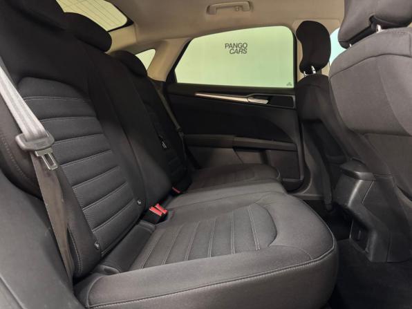 Ford Mondeo V с пробегом 2016 года, цена 1 460 000 рублей, 162976 км, седан, Автокод Объявления