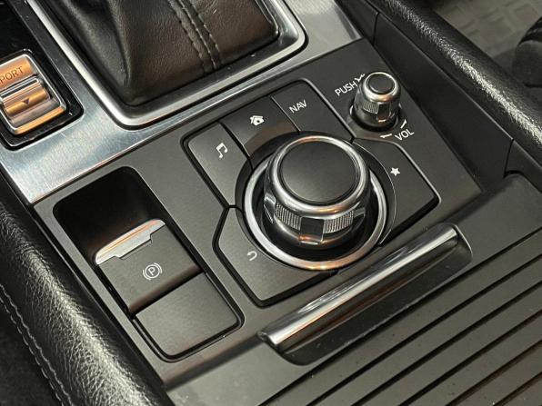 Mazda 6 III (GJ) Рестайлинг с пробегом 2015 года, цена 1 710 000 рублей, 84422 км, седан, Автокод Объявления