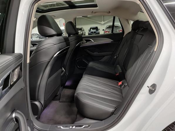 Hongqi H5 II с пробегом 2023 года, цена 3 179 000 рублей, 60621 км, седан, Автокод Объявления