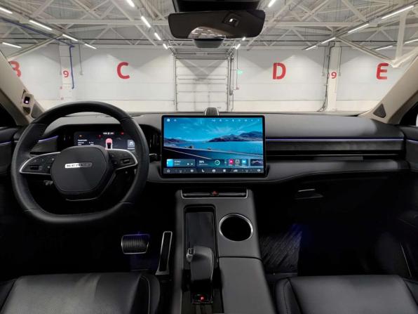 Seres M5 с пробегом 2024 года, цена 4 300 000 рублей, 20477 км, внедорожник, Автокод Объявления