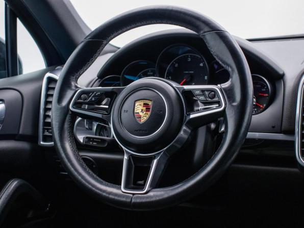 Porsche Cayenne II Рестайлинг (958) с пробегом 2015 года, цена 3 865 000 рублей, 113000 км, внедорожник, Автокод Объявления
