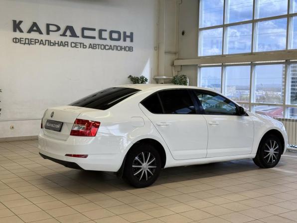 Skoda Octavia III (A7) с пробегом 2016 года, цена 840 000 рублей, 181000 км, лифтбек, Автокод Объявления
