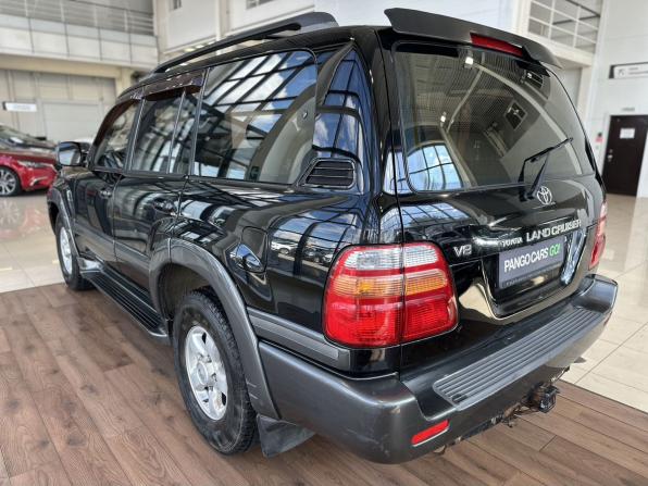 Toyota Land Cruiser 100 Series Рестайлинг 1 с пробегом 2002 года, цена 1 489 000 рублей, 396100 км, внедорожник, Автокод Объявления
