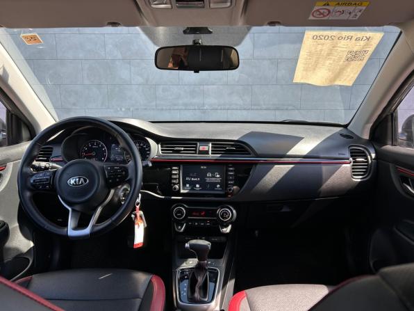 Kia Rio IV Рестайлинг с пробегом 2020 года, цена 1 530 000 рублей, 139040 км, седан, Автокод Объявления