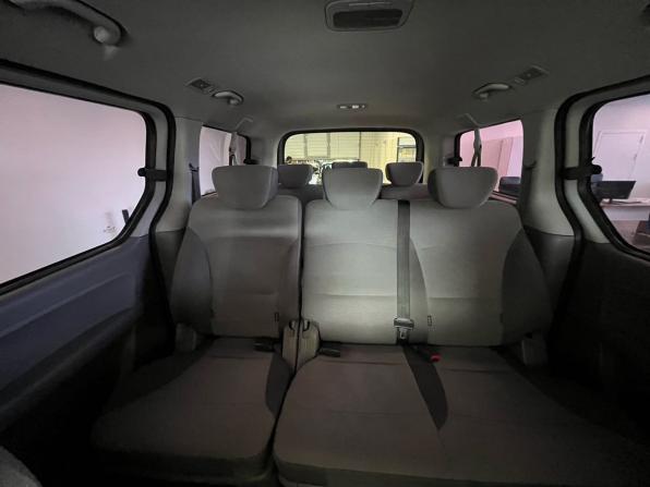 Hyundai H-1 II с пробегом 2010 года, цена 1 130 000 рублей, 445060 км, минивэн, Автокод Объявления